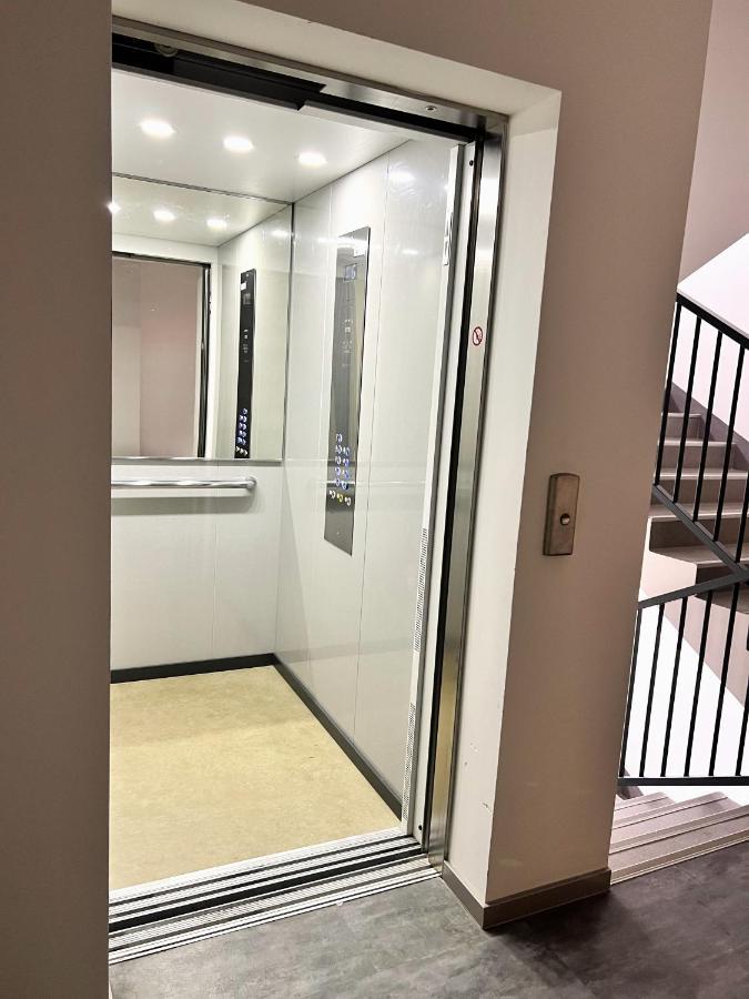 Cozy Stay Apartment Trenčín Esterno foto