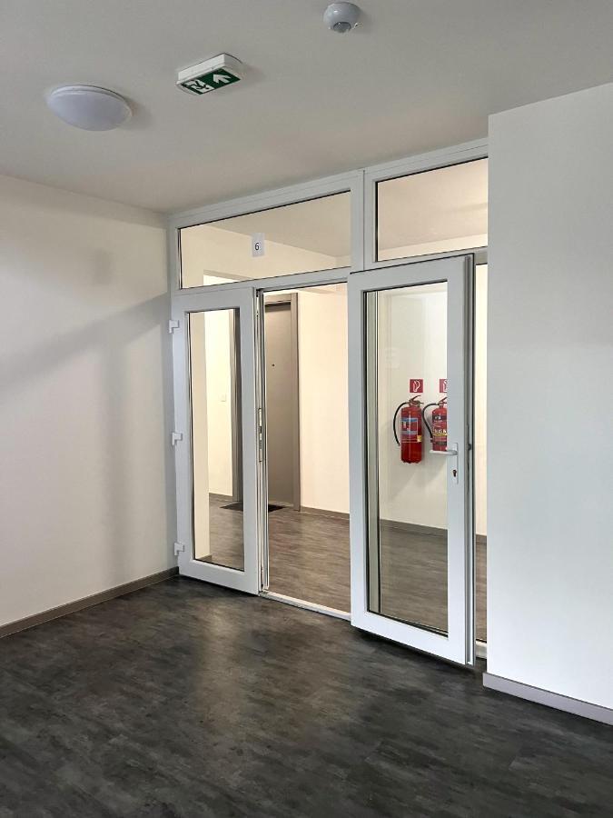 Cozy Stay Apartment Trenčín Esterno foto