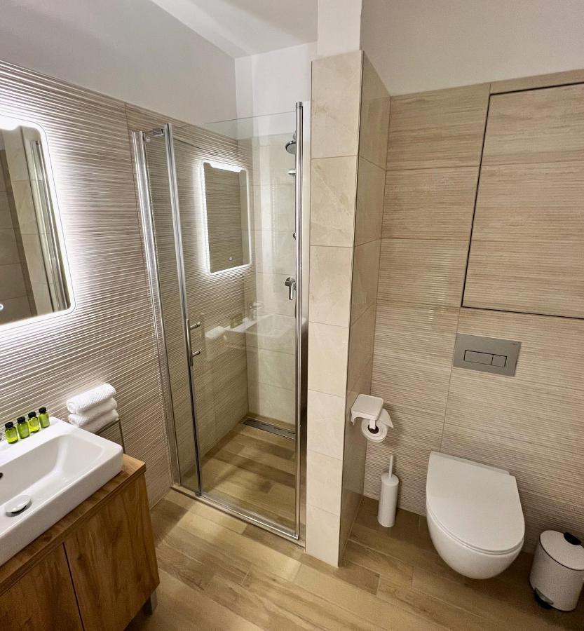 Cozy Stay Apartment Trenčín Esterno foto