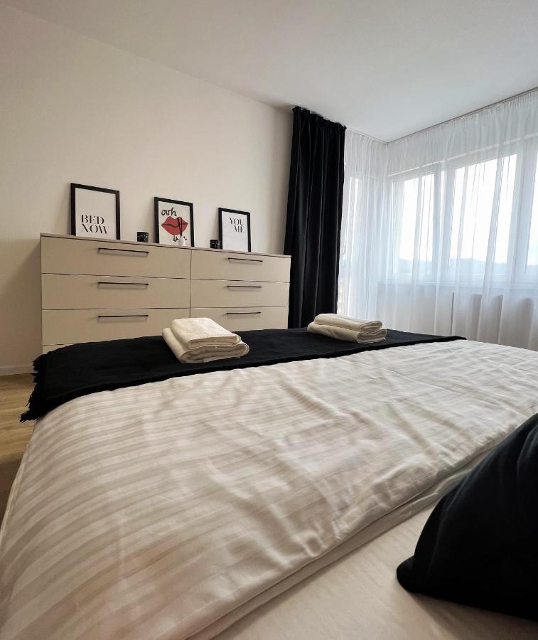Cozy Stay Apartment Trenčín Esterno foto